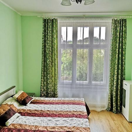 Apartments Iris Карлови Вари Екстериор снимка